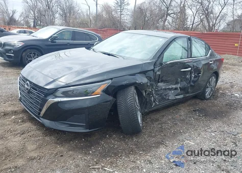 2024 Nissan Altima Sl Intelligent Awd z USA, uszkodzony, nr VIN 1N4BL4EW8RN402715